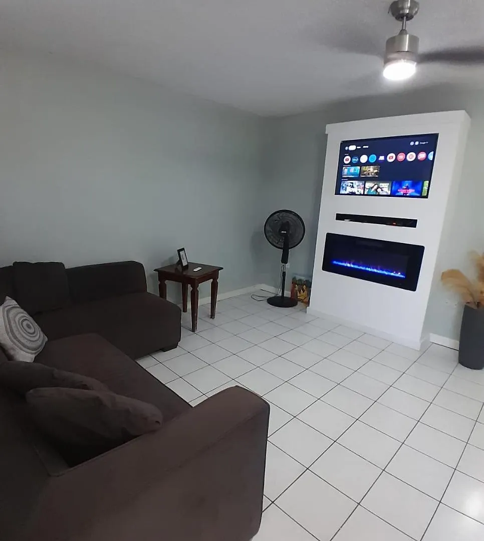 Beach 1 Bedroom 23 オーチョ・リオス 0*,
